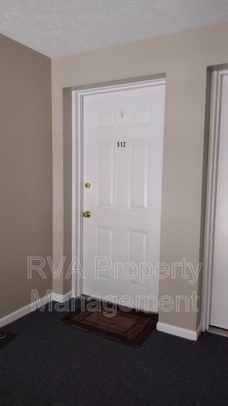 Photo - 8408 Donovan Ct Unidad #12