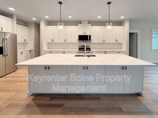 Photo - 4401 E Wedge St