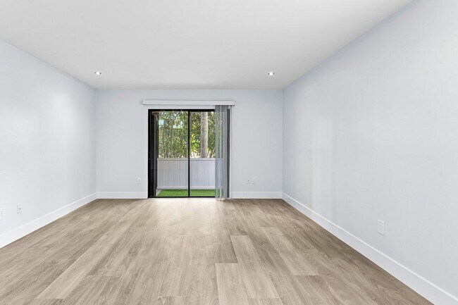 Photo - 12989 Odessa Trail Unit 5