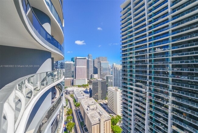 Photo - 1000 Brickell Plaza Unidad 3507