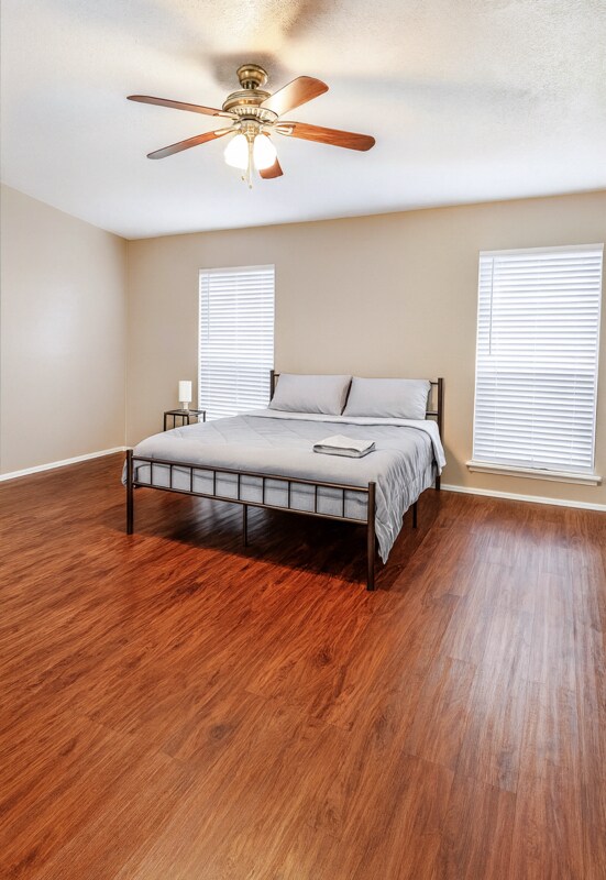 Photo - 3623 Longcourt Cir