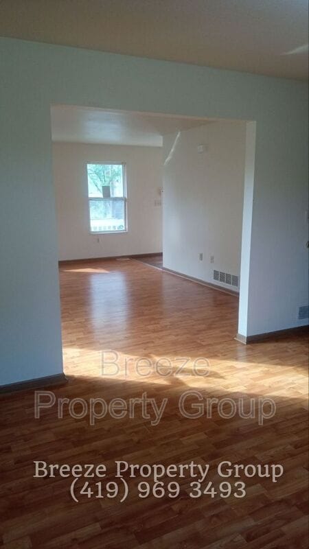 Photo - 914 E Bancroft St