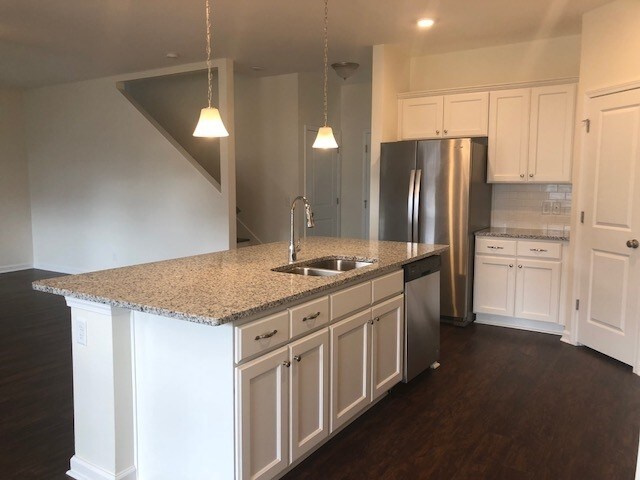 Photo - 218 Dogwood Cir