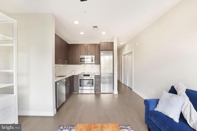 1500 Pennsylvania Ave. SE Unit 202