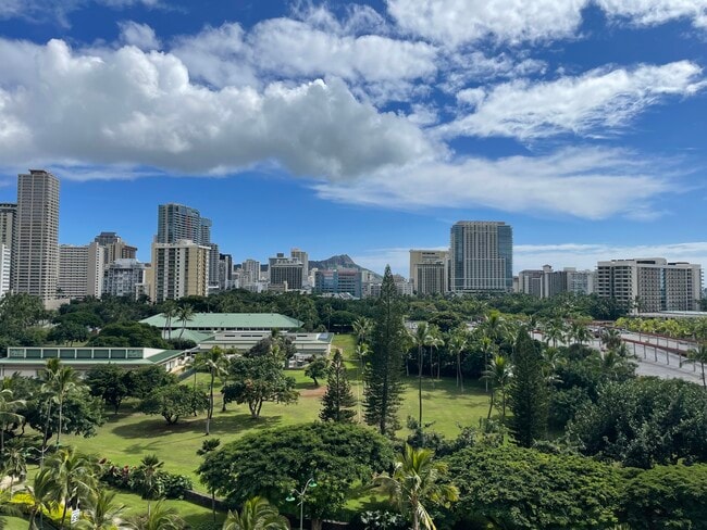 Diamond Head and Ocean Views - 1910 Ala Moana Blvd Unit 10B