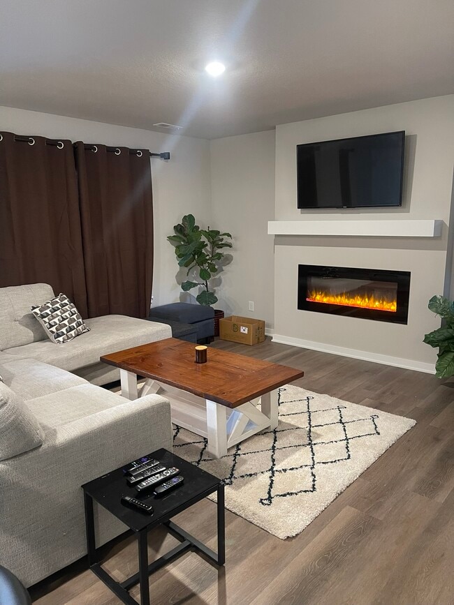 Photo - 4521 SE Ember Ln