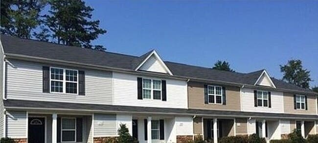 Photo - Spacious 4 bedroom, 2 full bath, 2 story town home