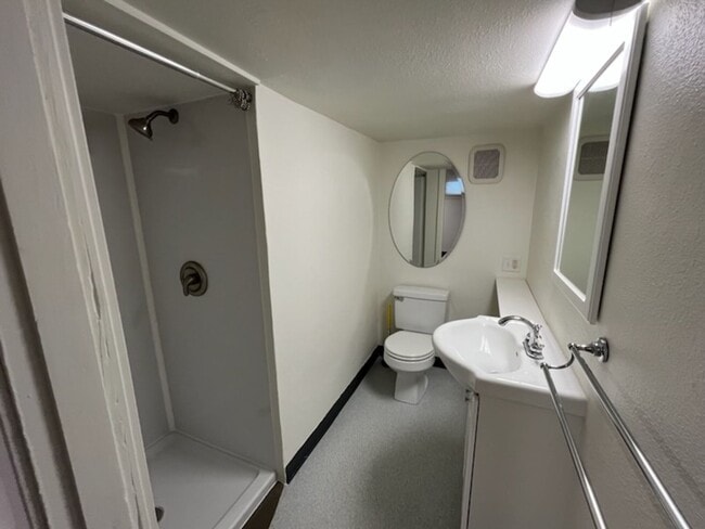 Photo - 841 Red Apple Rd Unidad 841 Red Apple Rd #B