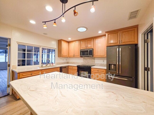 Photo - 7381 Laura Ct