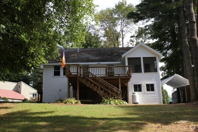 Building Photo - 33 Welch Point Rd Rental