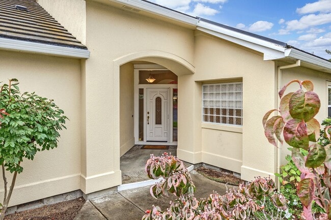 Photo - Alder Creek Estates Home available**Gated Community**Minutes from Rogue Regional Medical Center o...