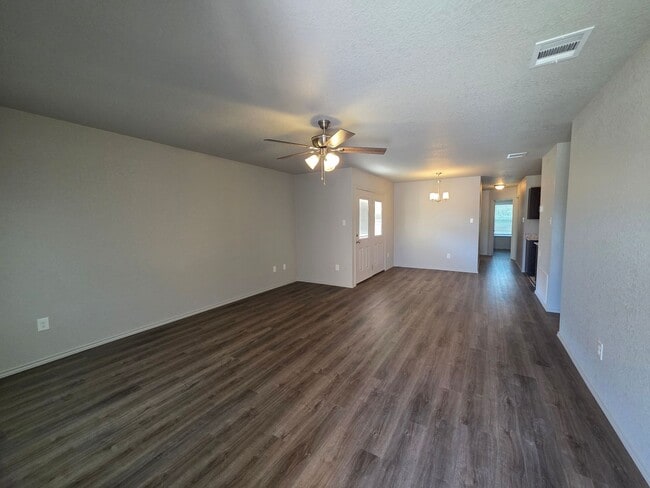 Photo - 3 Bedroom / 2 Bath Duplex Copperas Cove