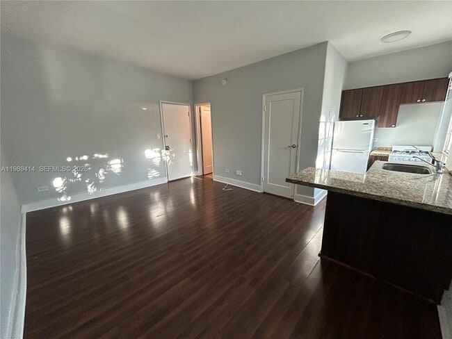 Photo - 1005 Pennsylvania Ave Unit 16