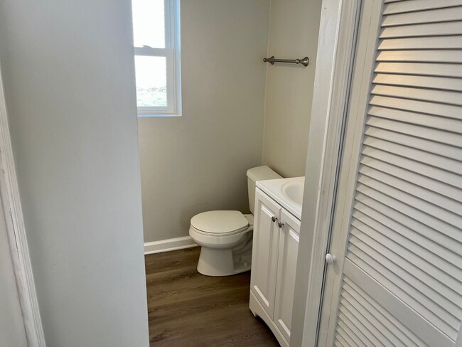 Photo - 1 Bedroom with Garage in Alton House