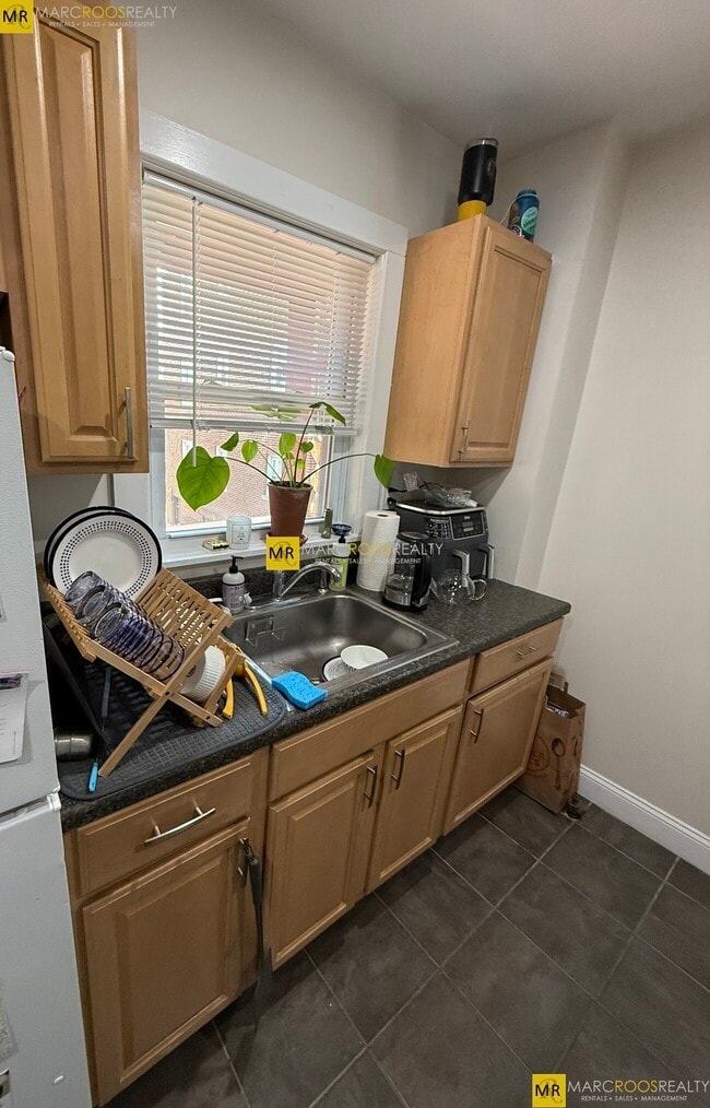 Photo - 397 Broadway