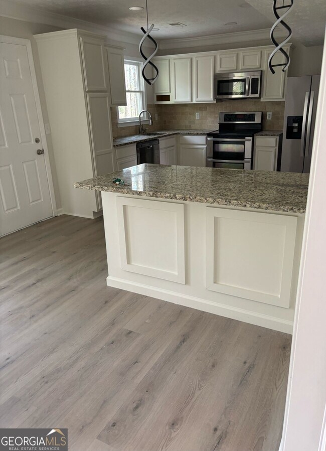 Photo - 1070 Meadowsong Cir