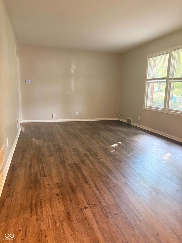 6321 Douglas Rd