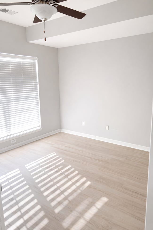 Photo - 6421 Brookfield Ct Dr Unit 105