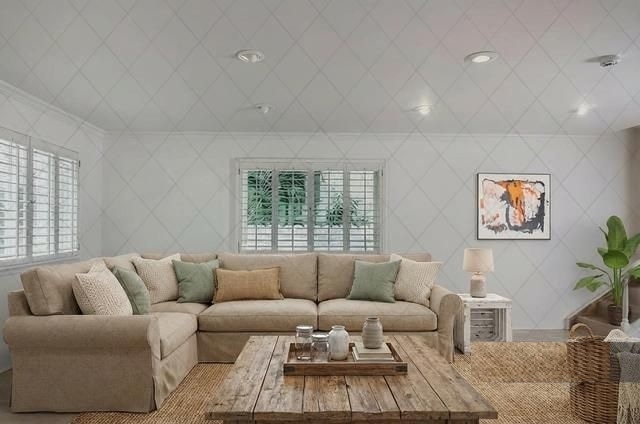 Photo - 745 Oxford Ave