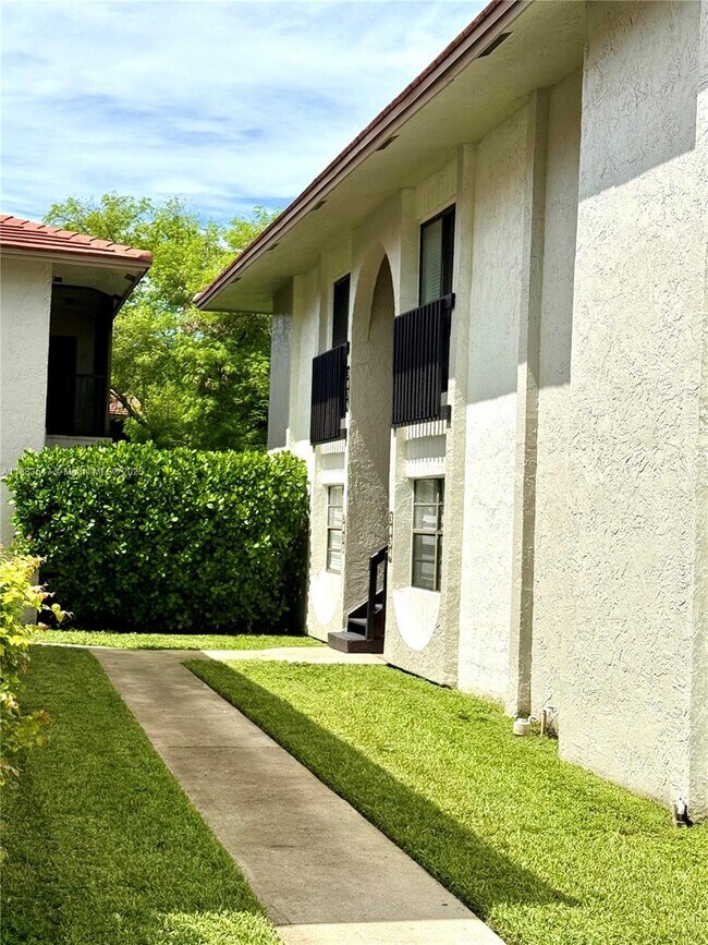 Photo - 3032 Coral Ridge Dr Unit 217C