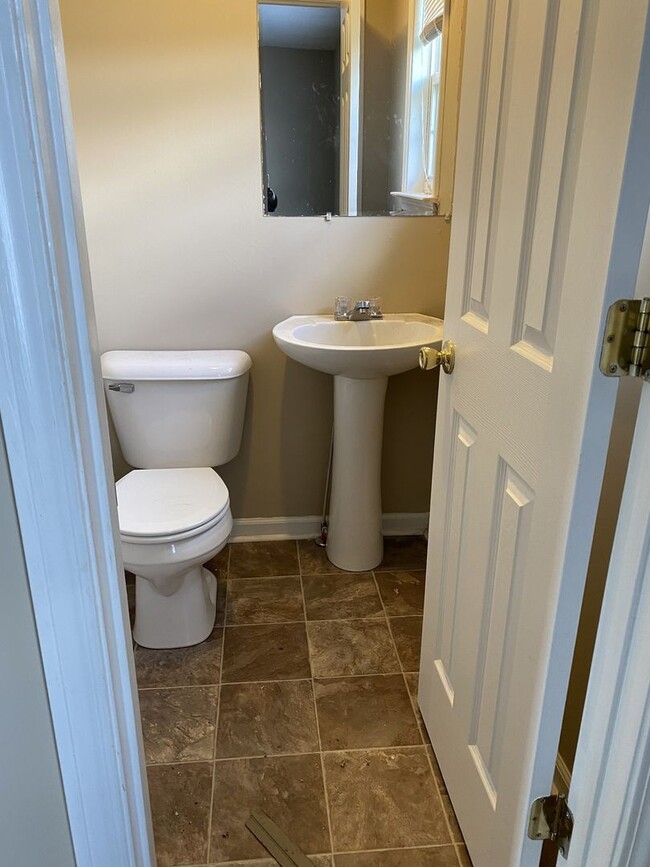 Photo - 1205 Carol Dr