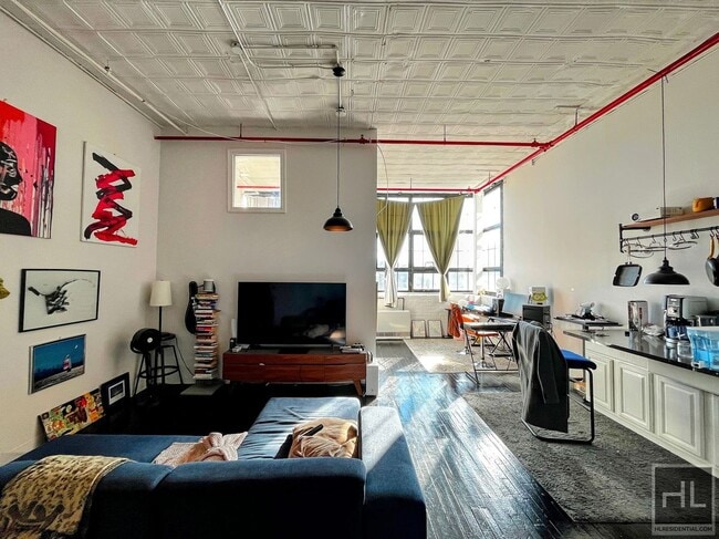 Photo - 248 McKibbin St Unit 4N