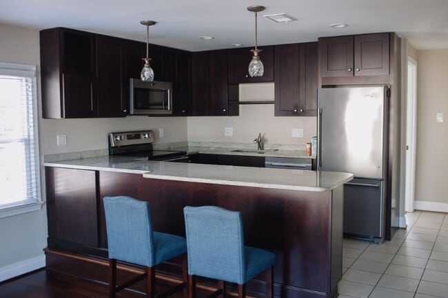 Photo - 92 N Bedford St