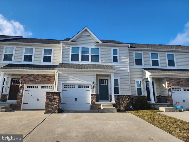 Building Photo - 439 Goodwick Dr Rental