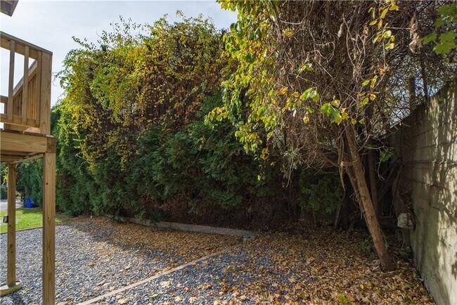 Photo - 44 Hall St Unit 0