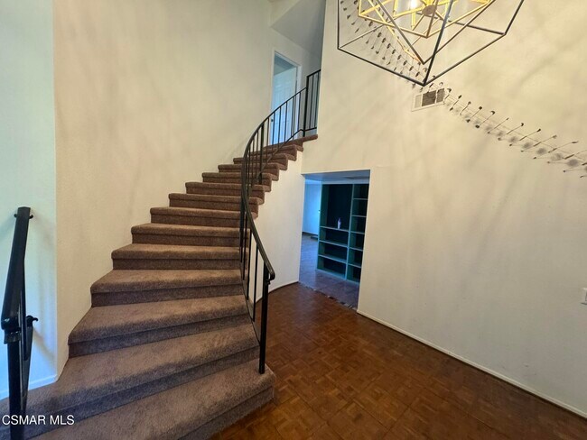 Photo - 576 Pinecliff Pl