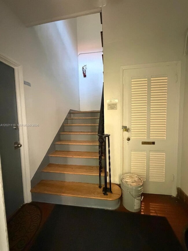 Photo - 1551 Meridian Ave Unit 202