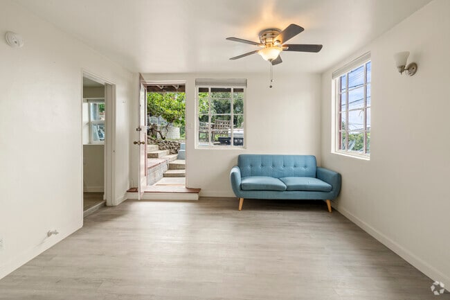 Building Photo - 837 Micheltorena St Unit Silver Lake Studio Rental