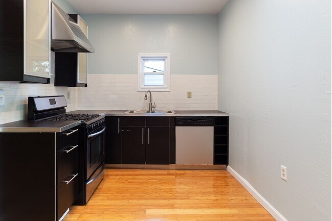 Photo - Updated 3BR 3 bath House with off street p...