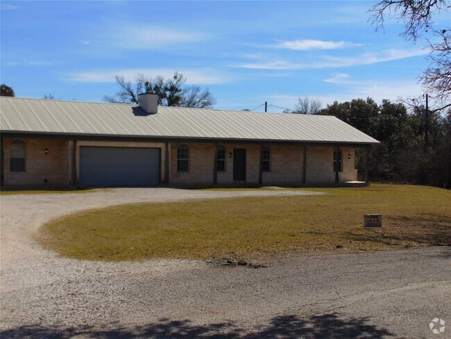 Building Photo - 111 Chestnut Ridge Rental
