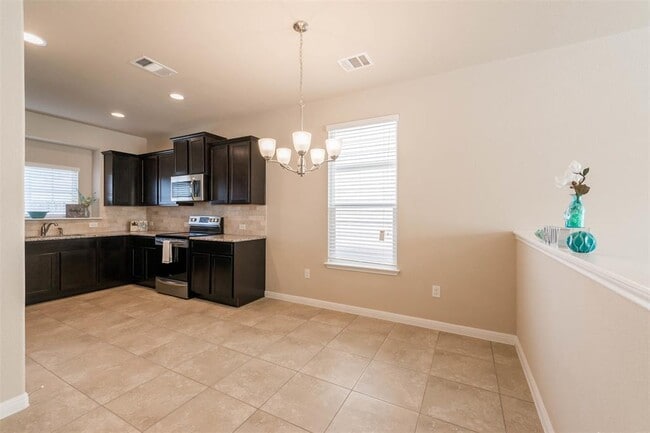 Photo - 18315 Congaree St
