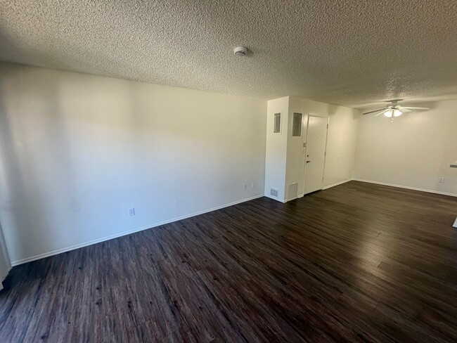 Photo - 171 Mariposa Apartments