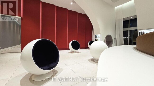 Photo - 2033 Kennedy Rd Unité 2709