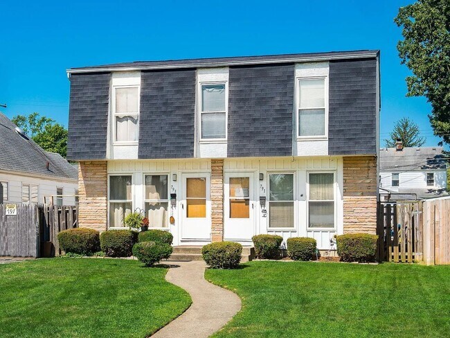 Photo - 793 Wiltshire Rd