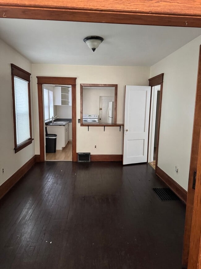 Photo - 225 Liberty St Unit 225 Liberty St #1