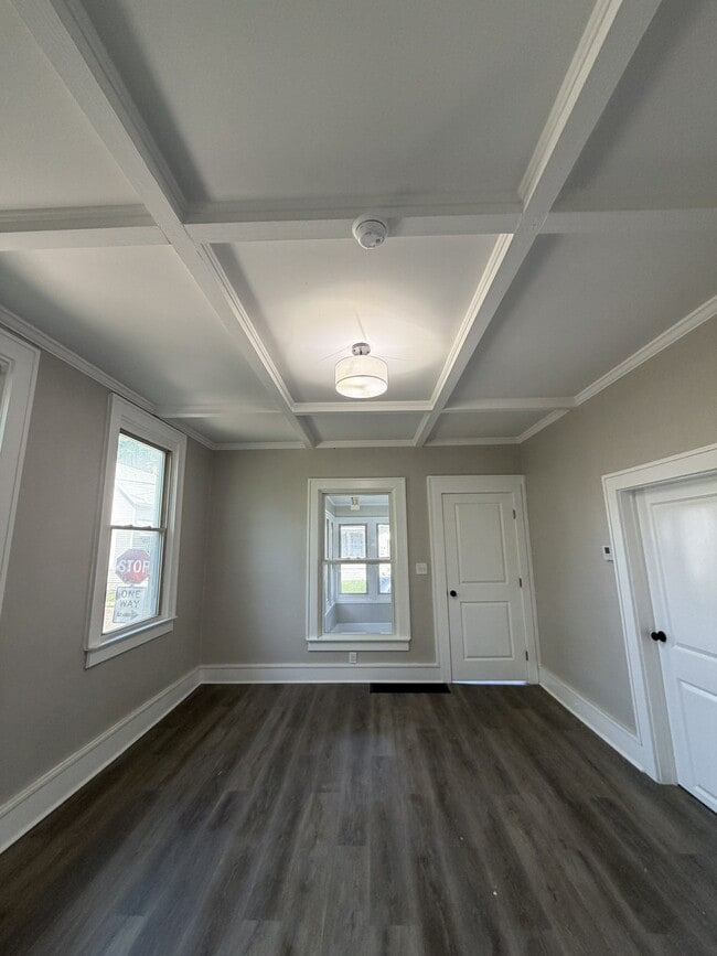 Photo - 412 S Park St
