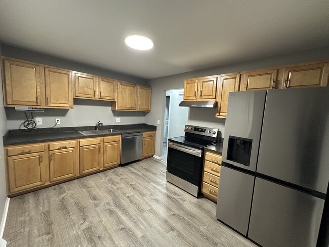 Photo - 3404 Apple Tree Ln