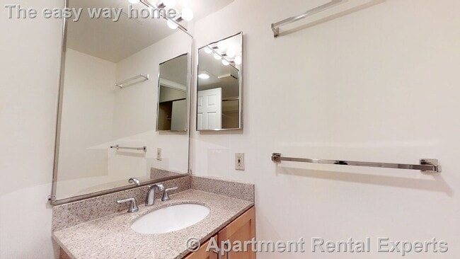 Photo - 345 Franklin St Unit #402