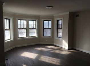 Photo - 4447 N Rockwell St Unidad 2