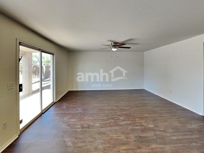 Photo - 10508 E Olla Ave