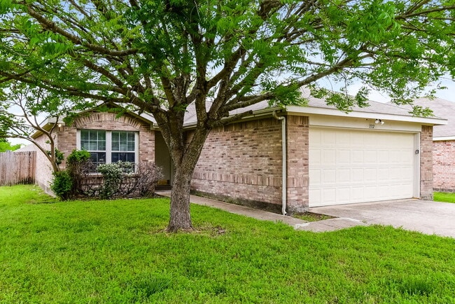 Photo - 1112 Alexandria Dr