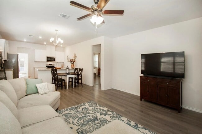 Photo - 2348 Opaline Dr