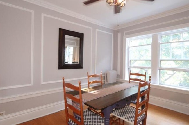 Dining room - 224 N Oak Park Ave Unit 3P