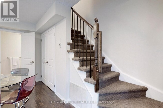 Photo - 12 Foundry Ave