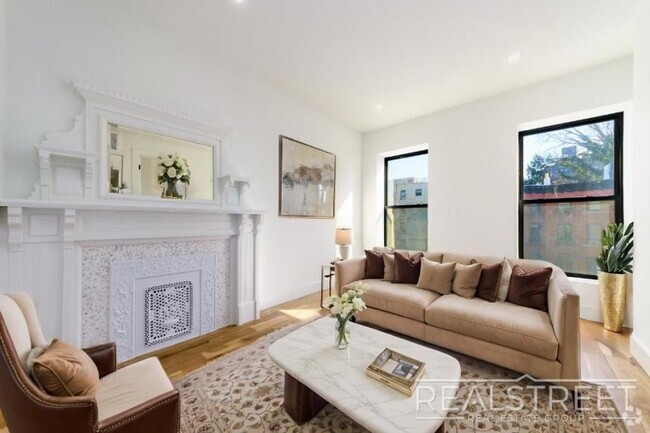 Building Photo - 3 bedroom in BROOKLYN NY 11216 Unit 2 Rental