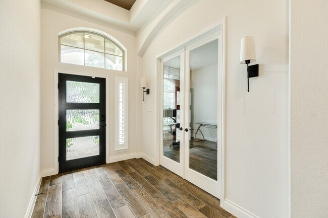 Photo - 10318 Granite Ct